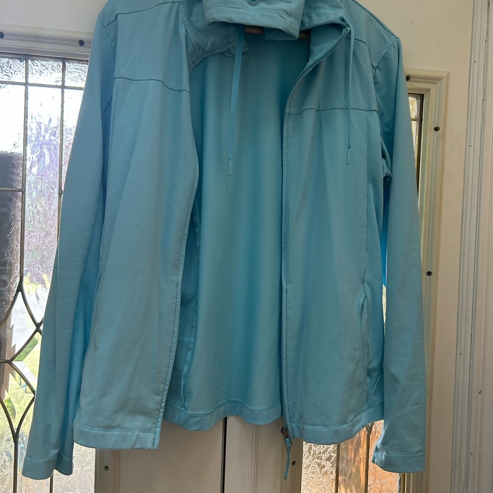 Tuff Athletics size XL Women’s Sky Blue Lightweight Yoga Coat